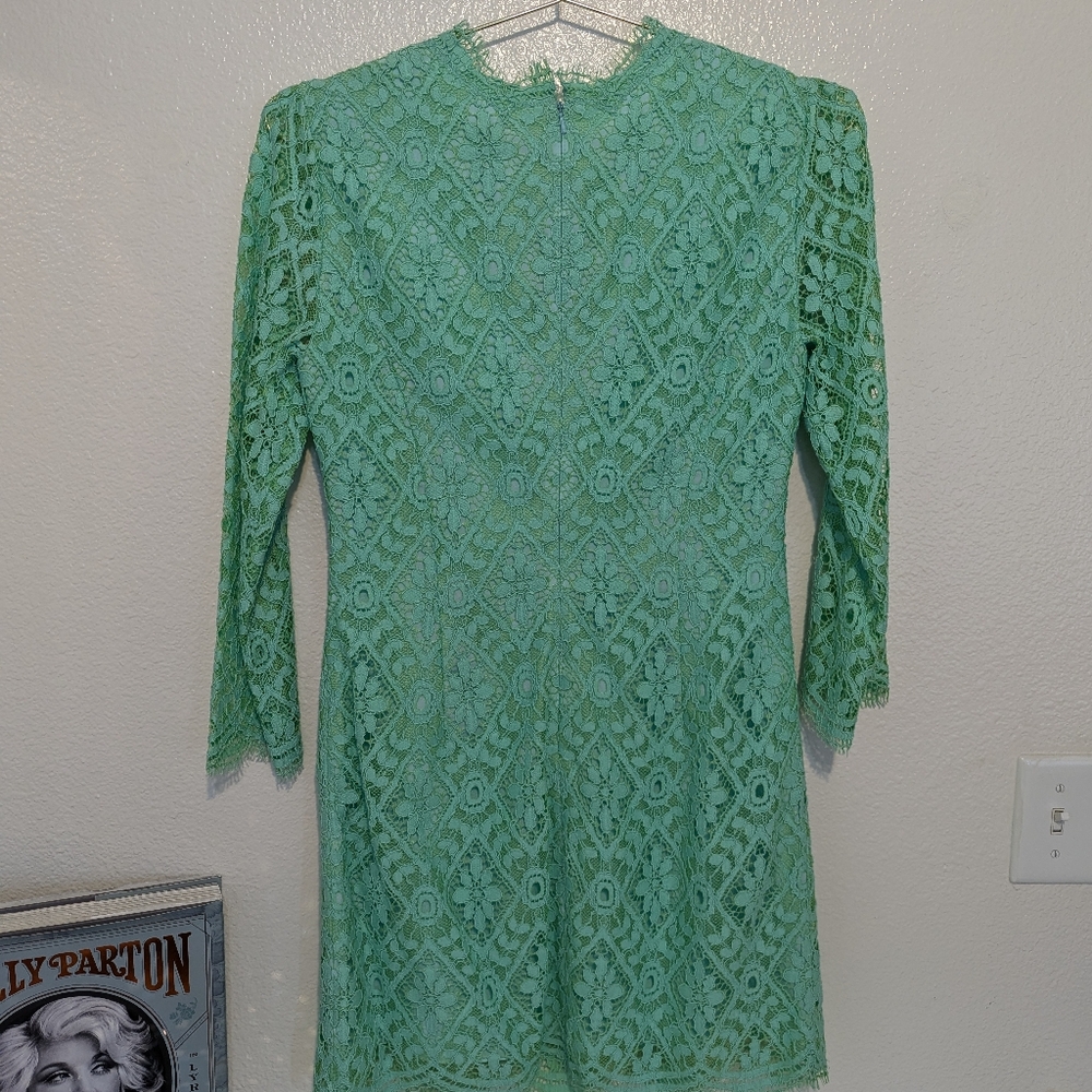 Lilly Pulitzer Eyelet Keylime Mini Dress NWT - Picture 6 of 6